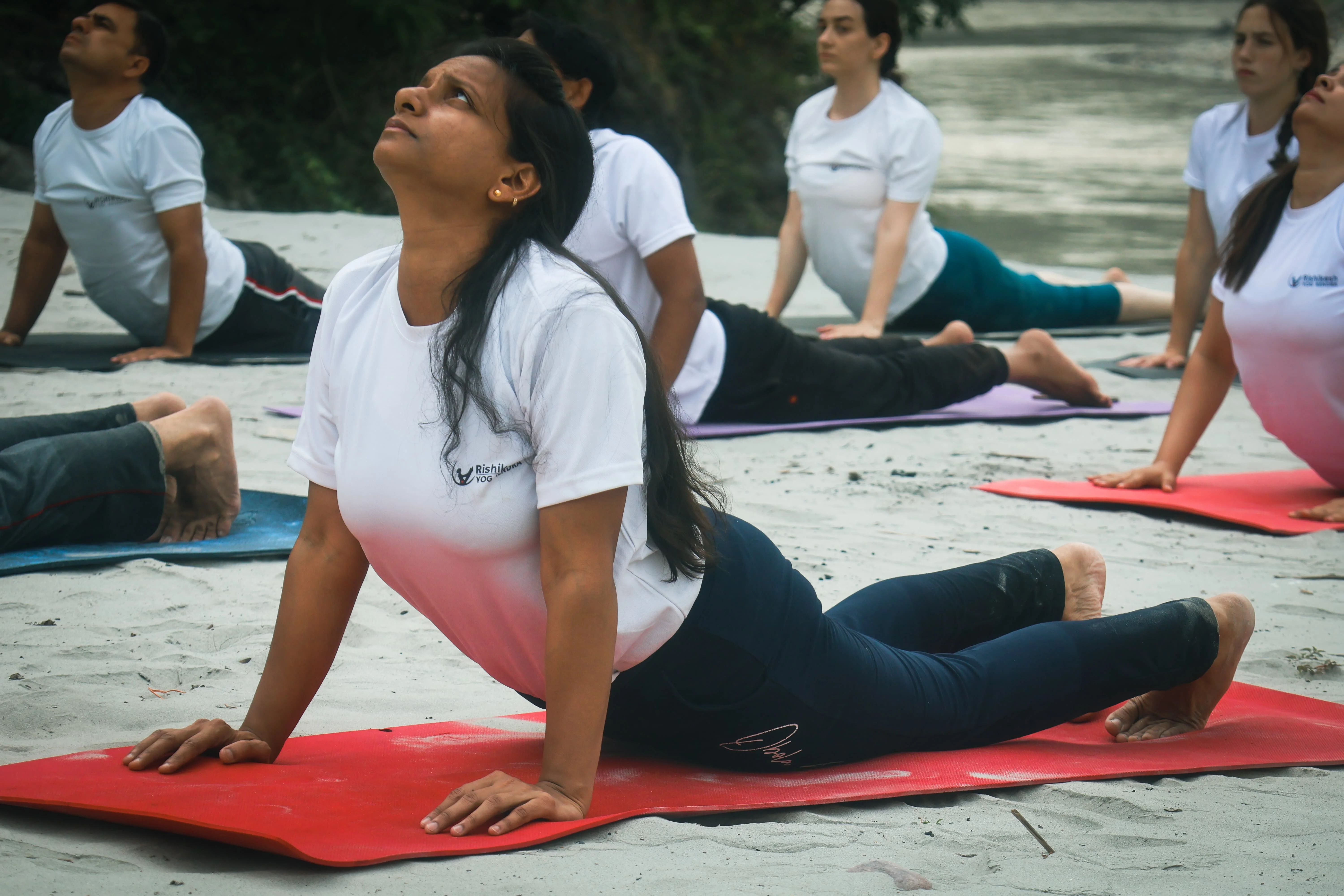 3 days yoga retreat rishikesh india image